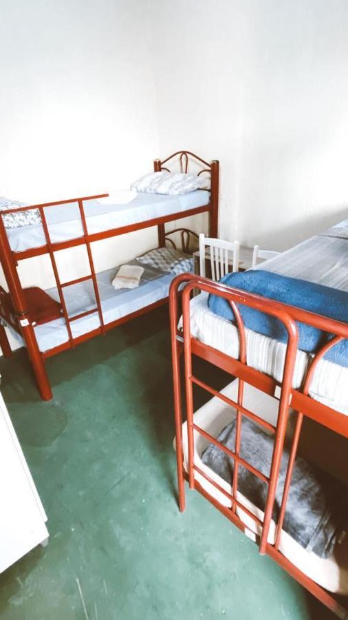 Hostel Dona Lucia Сан-Жозе-дус-Кампус Екстер'єр фото